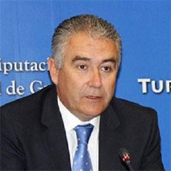 Manuel Muñoz