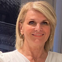 Mar&iacute;a Neira