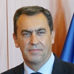 Antonio Y&aacute;&ntilde;ez