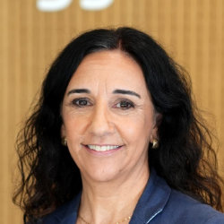 Mar&iacute;a Higueras